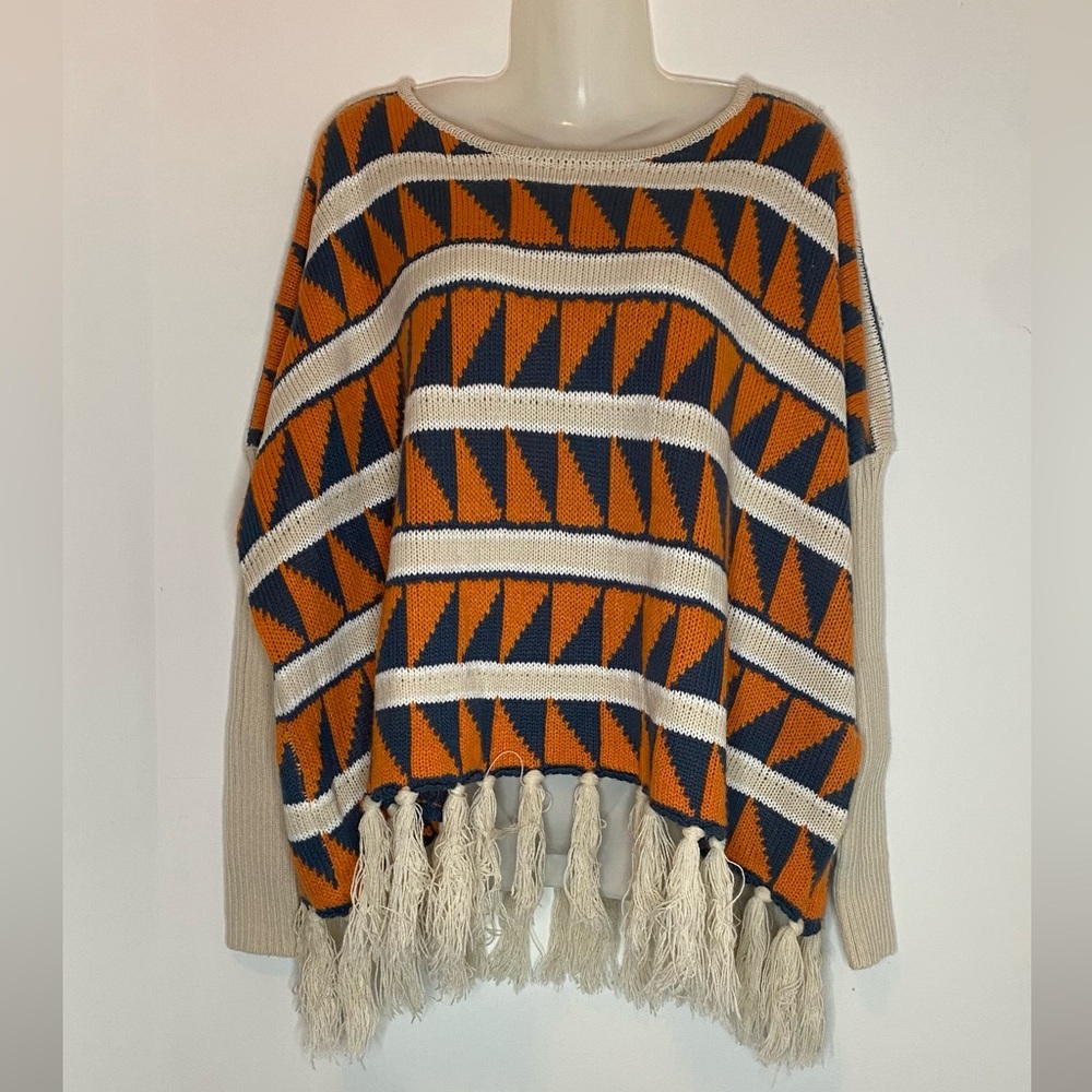 Hot & Delicious women’s M/L multicolor tribal patterned,tassel bottom sweater.
